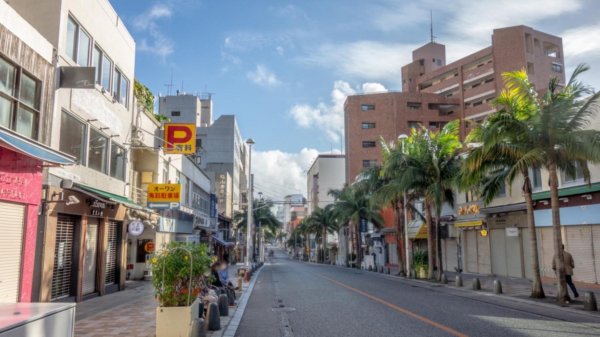Toyoko Inn Okinawa Naha Kokusai-Dori Miebashi-Eki Εξωτερικό φωτογραφία