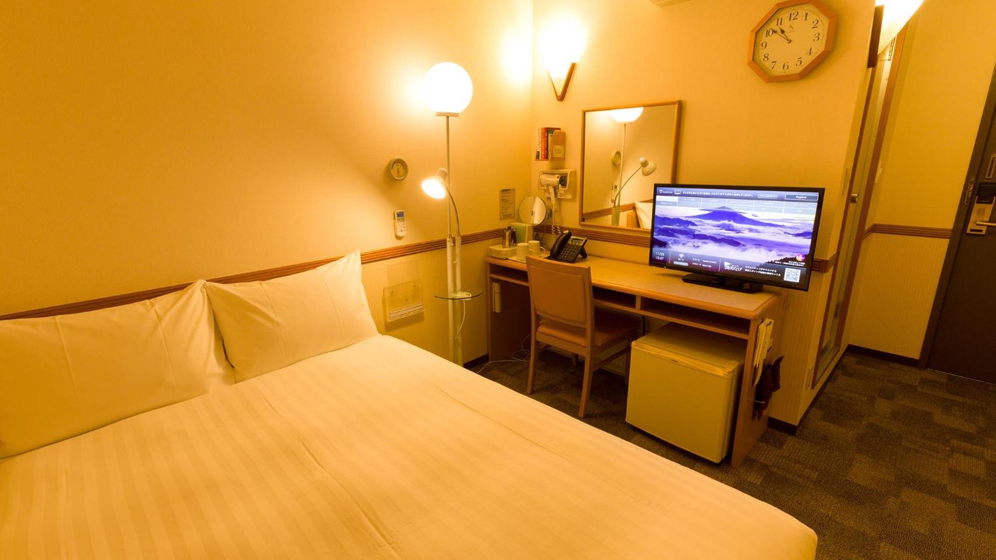 Toyoko Inn Okinawa Naha Kokusai-Dori Miebashi-Eki Δωμάτιο φωτογραφία