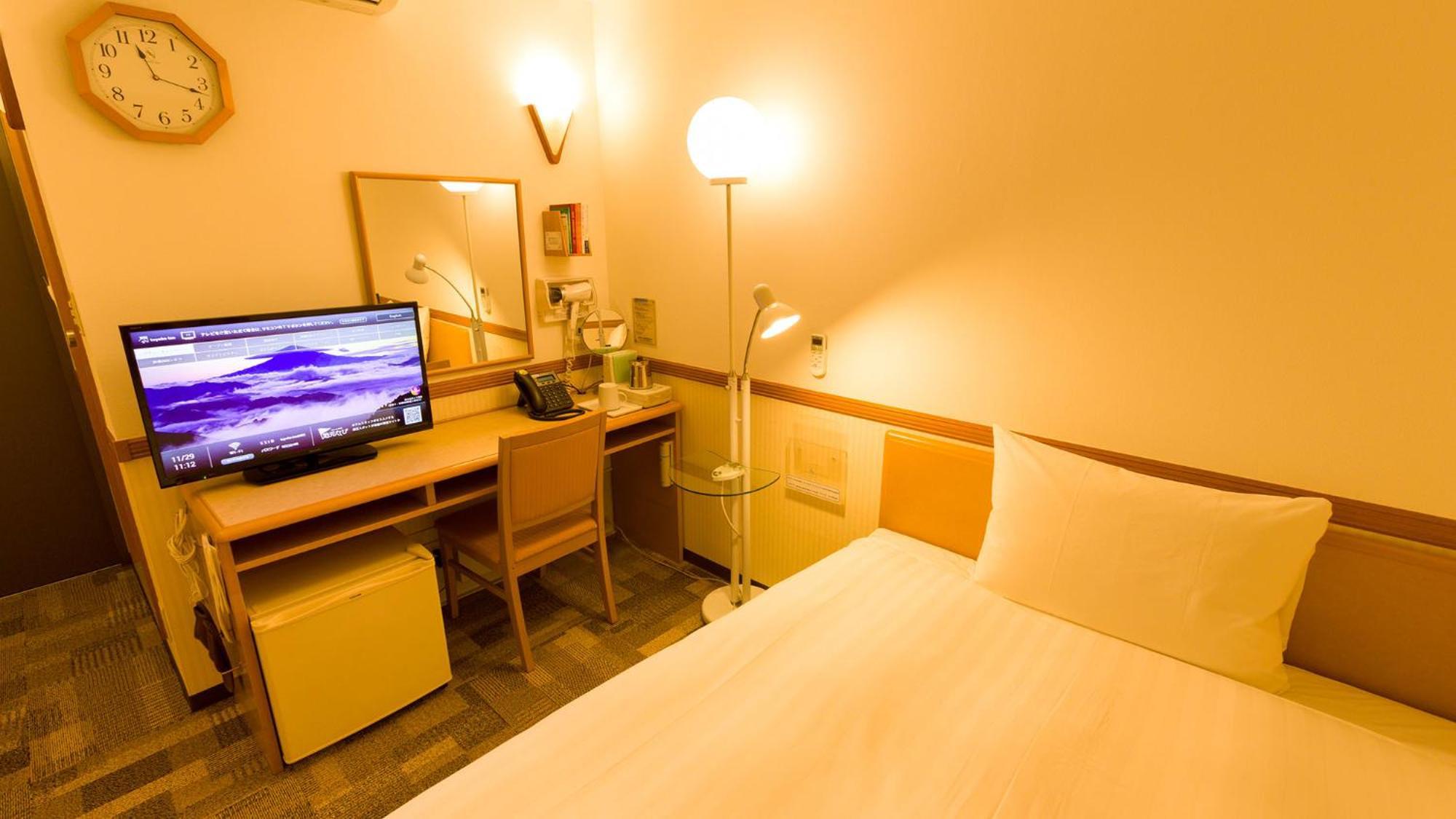 Toyoko Inn Okinawa Naha Kokusai-Dori Miebashi-Eki Δωμάτιο φωτογραφία